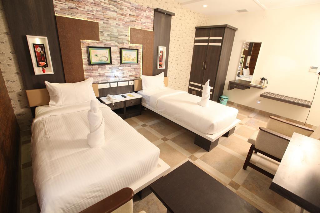 Hotel Mmr Gardens à Madurai Extérieur photo